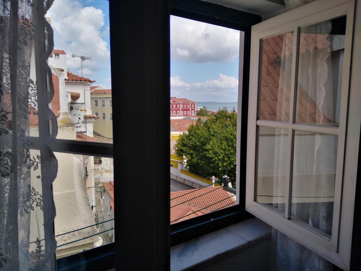 Alfama With A View Apartment